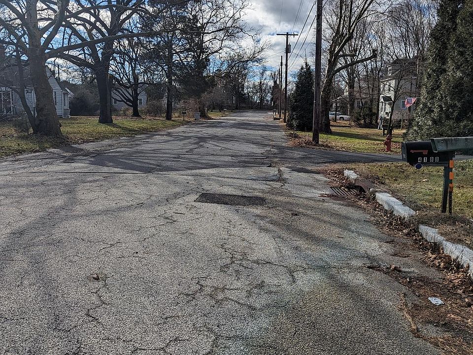 2nd image of 4168 S Main Rd