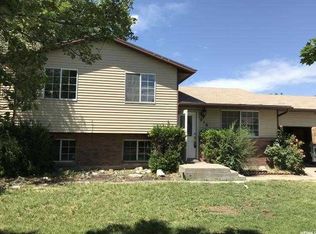 916 W 2025 S, Woods Cross, UT 84087