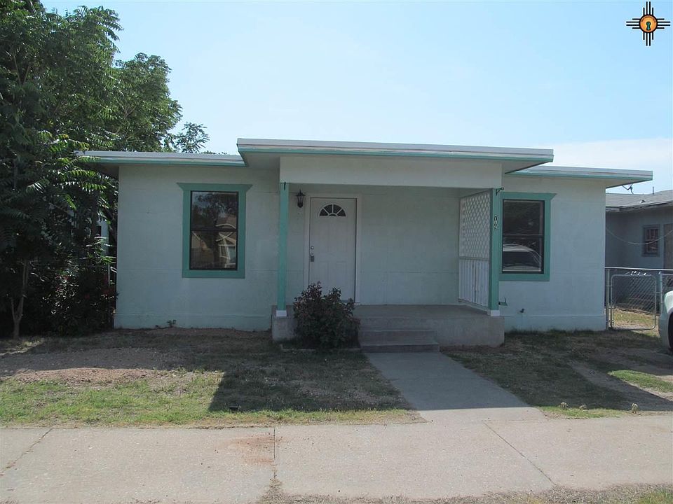 1st image of 709 N Guadalupe St