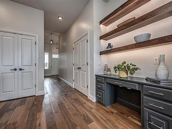 4th image of 3621 Vintage Creek Dr