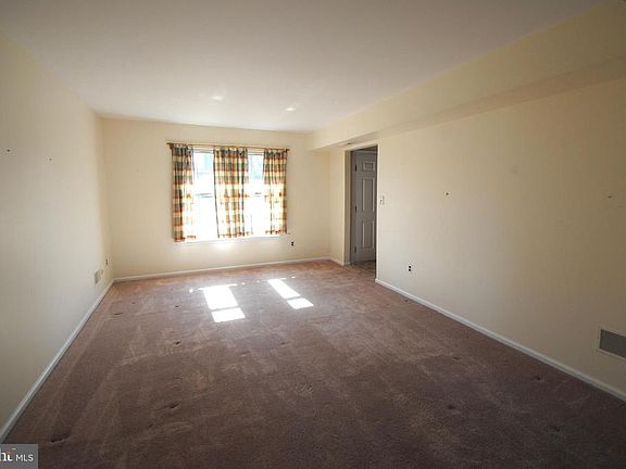 2nd image of 2656 Bellows Dr