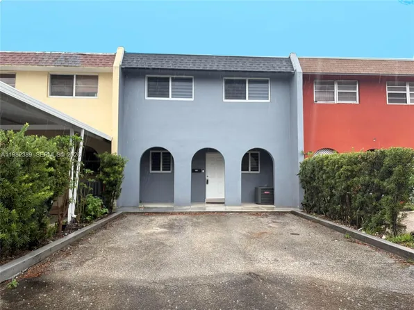 7155 W 2nd Way, Hialeah, FL 33014