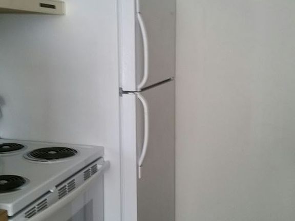 4th image of 1145 S Balsam St APT 14