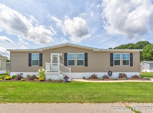 8665 Sand Wedge Trl #781, West Olive, MI 49460