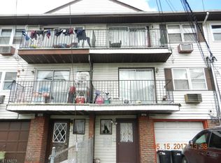 55 Mulock Pl, Harrison, NJ 07029