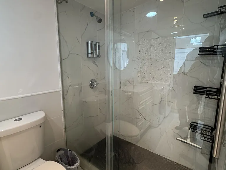 16B Homestead Ave #16B — Photo 6