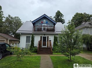 67 Elm St, Westfield, NY 14787