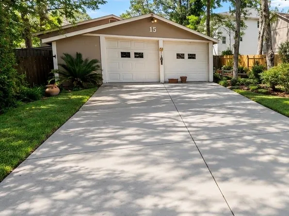 15 Gambrel Oak Pl, Spring, TX 77380