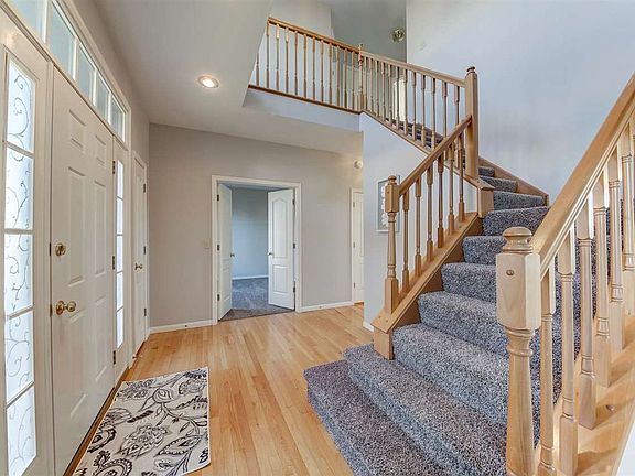 4th image of 8586 Elmcreek Ct