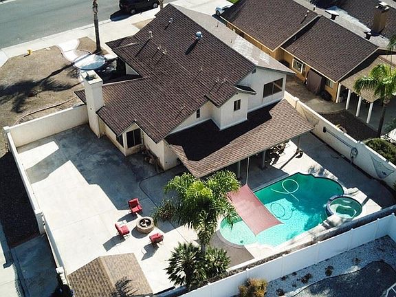 3rd image of 29601 Buena Tierra