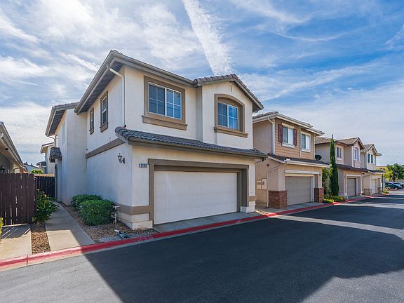 Nice community of homes.