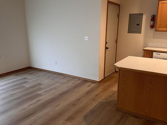 5th image of 1310 S Skyline Dr #B
