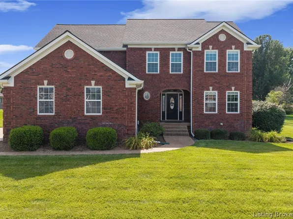 3056 Wolf Lake Boulevard, New Albany, IN 47150