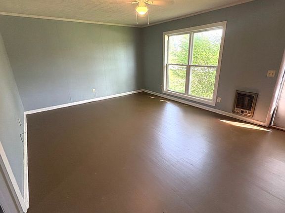 2nd image of 2848 Edmonton Rd