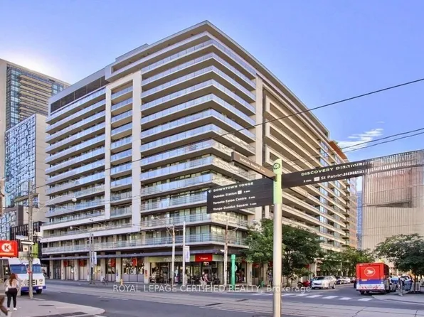 111 Elizabeth St #552, Toronto, ON M5G 1P7