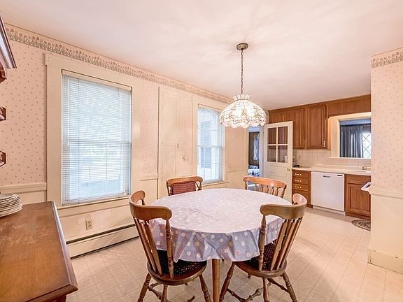 4th image of 56 Bourne St