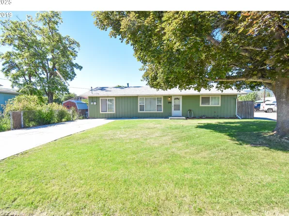 1412 T Ave, La Grande, OR 97850