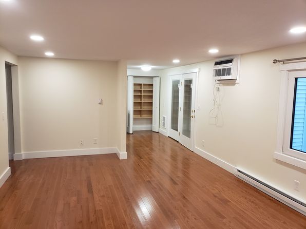 58 Freeman Dr APT 9