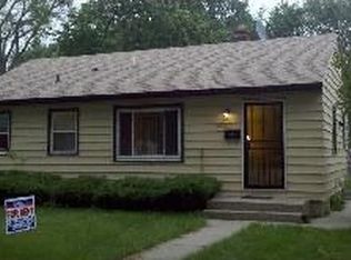 5274 N 69th St, Milwaukee, WI 53218