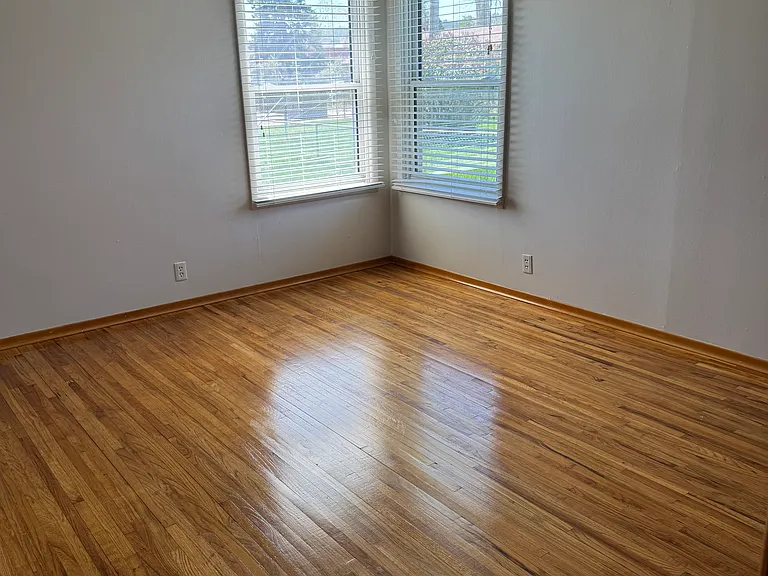 3805 Sunset Dr — Photo 15