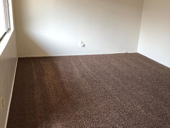 5th image of 4323 W 138th St #B