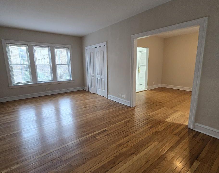 1st image of 834 Reba Pl APT 2S