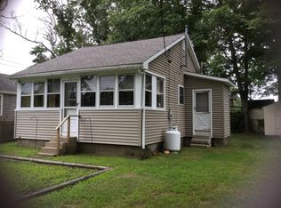 31 Marine Ave, West Wareham, MA 02576