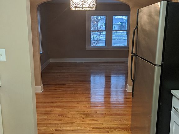 4th image of 805 Dean St