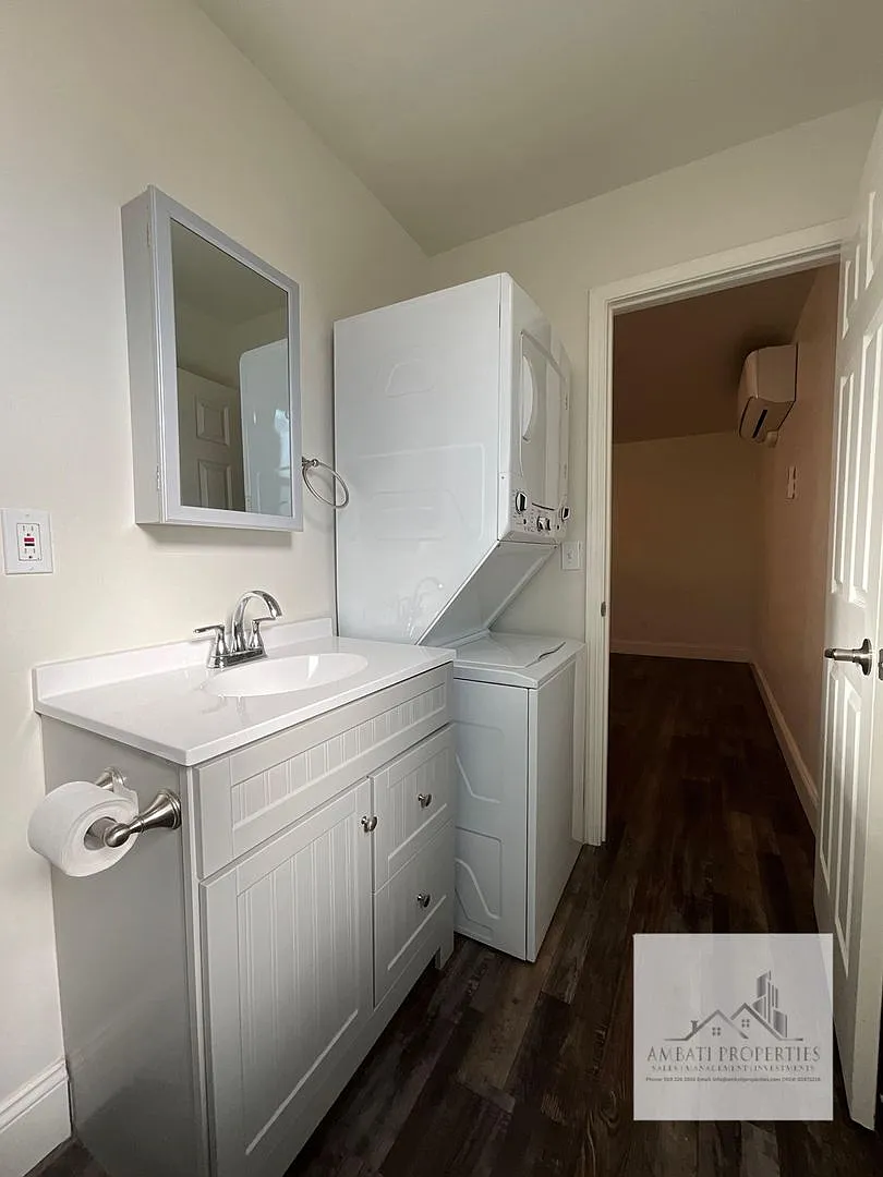 3074 E. Terrace Ave — Photo 4