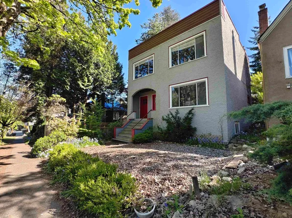3716 W 16th Ave, Vancouver, BC V6R 3C4
