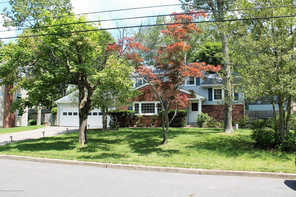 12 Morningside Dr photo 1
