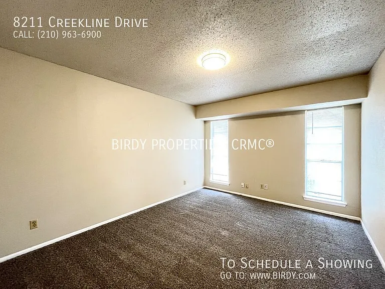 8211 Creekline Dr — Photo 17