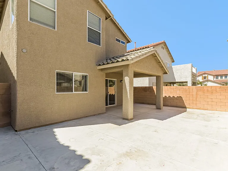 11650 Nardo Ct — Photo 17