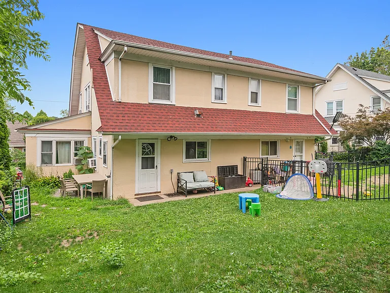 Spacious yard
