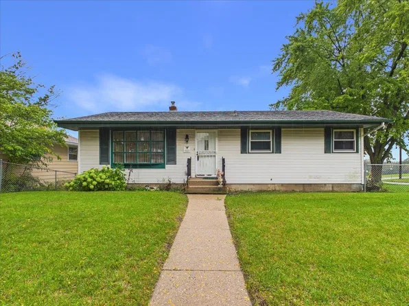 4115 Yale Dr, Rockford, IL 61109