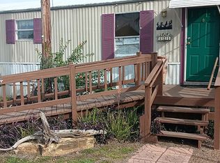 121 Palm Pl, Zapata, TX 78076