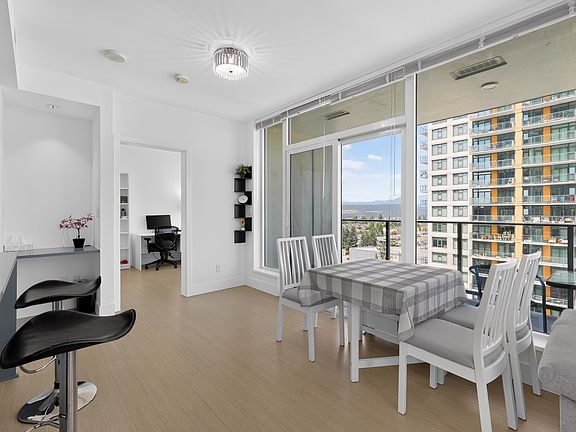 4th image of 7358 Edmonds St #1705