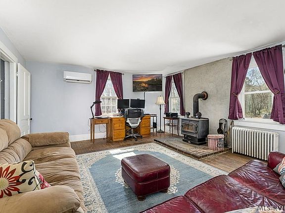 5th image of 328 Mosby Ave