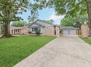 23027 Berry Pine Dr, Spring, TX 77373