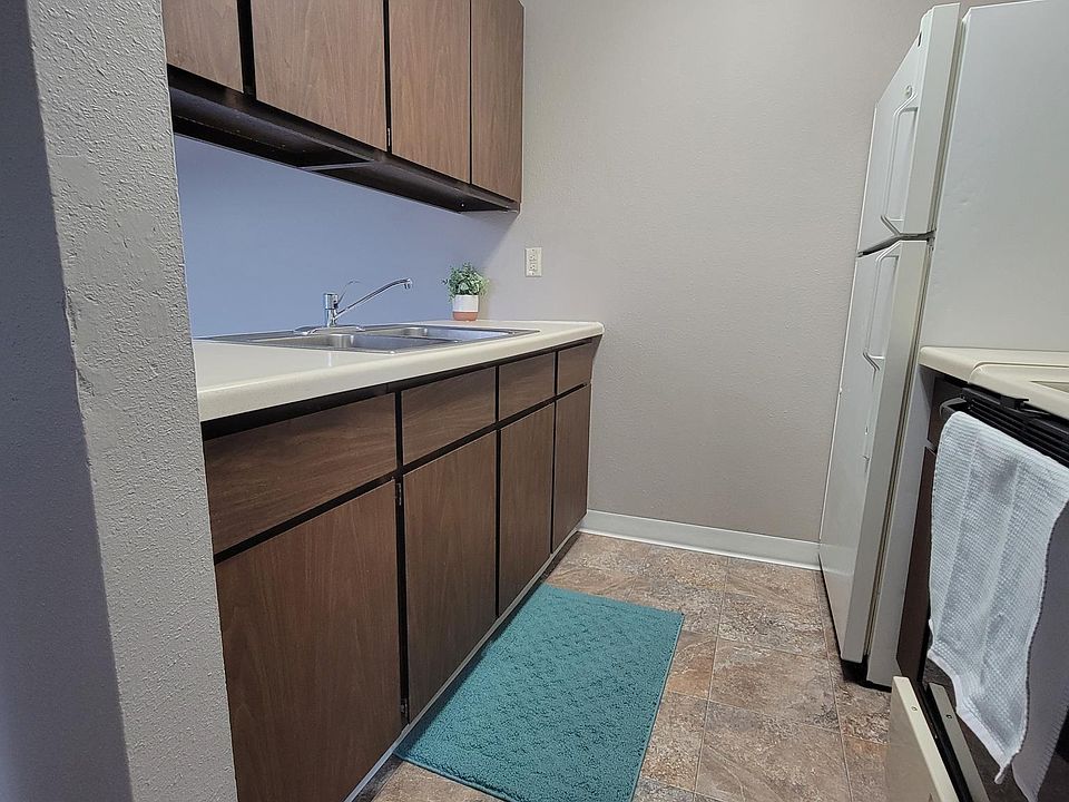 Liberty Lights Apartments C Wahpeton, ND Zillow