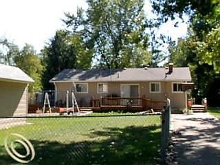 1st image of 5584 Walling Dr