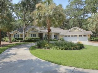 35 Widewater Rd, Hilton Head Island, SC 29926