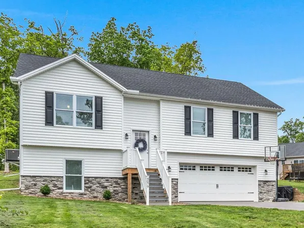 4079 Percy Ave, Chambersburg, PA 17202