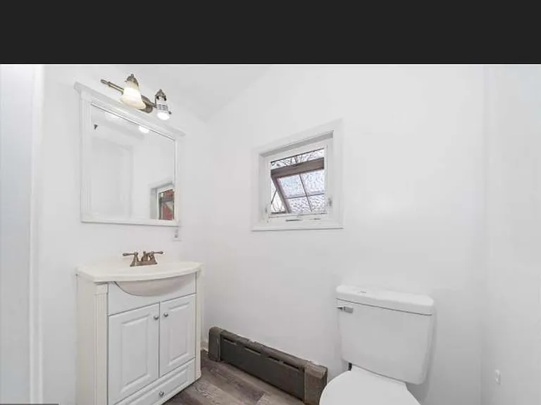 1909 N Jefferson St — Photo 5