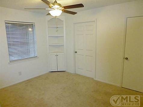 5th image of 11207 Carissa Dr