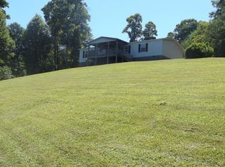 564 Goodspur Rd, Hillsville, VA 24343
