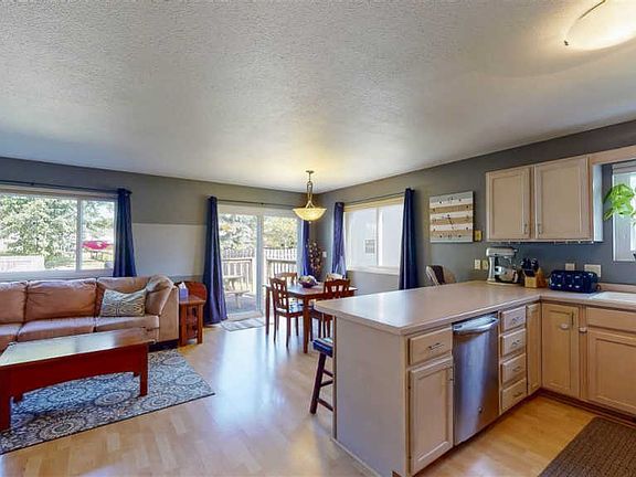 4th image of 1256 N Franco Ct