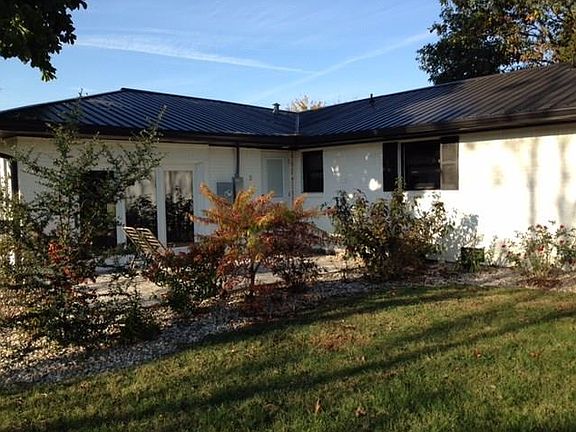 2nd image of 5597 W County Road 650 N