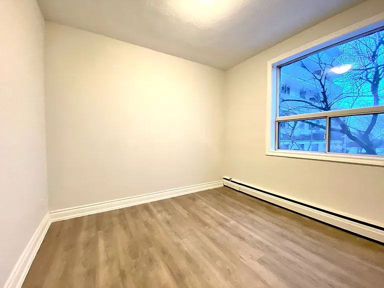 112 Saint Josephs Dr #307 — Photo 14