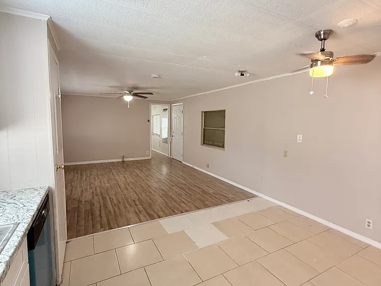 6091 82nd Ter N — Photo 13